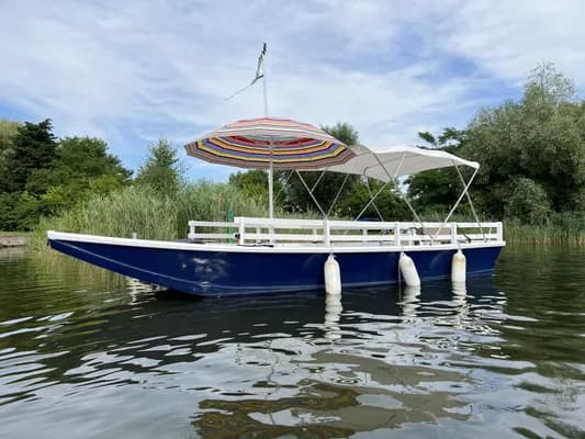 Partyboot Alte Donau — Foto 1