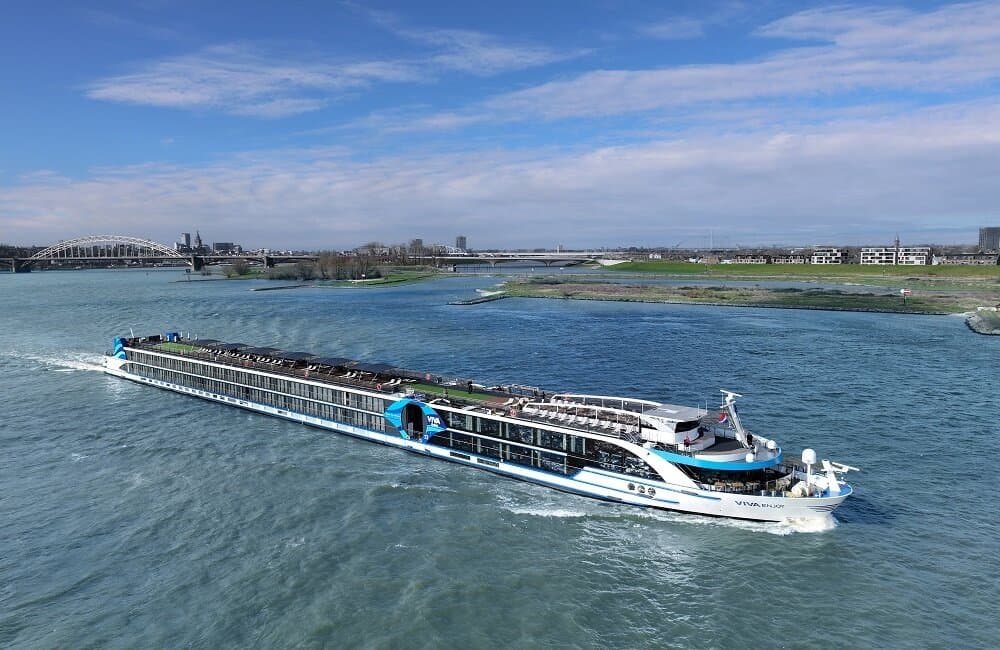 VIVA ENJOY - neueste Premium Flaggschiff Baujahr 2024