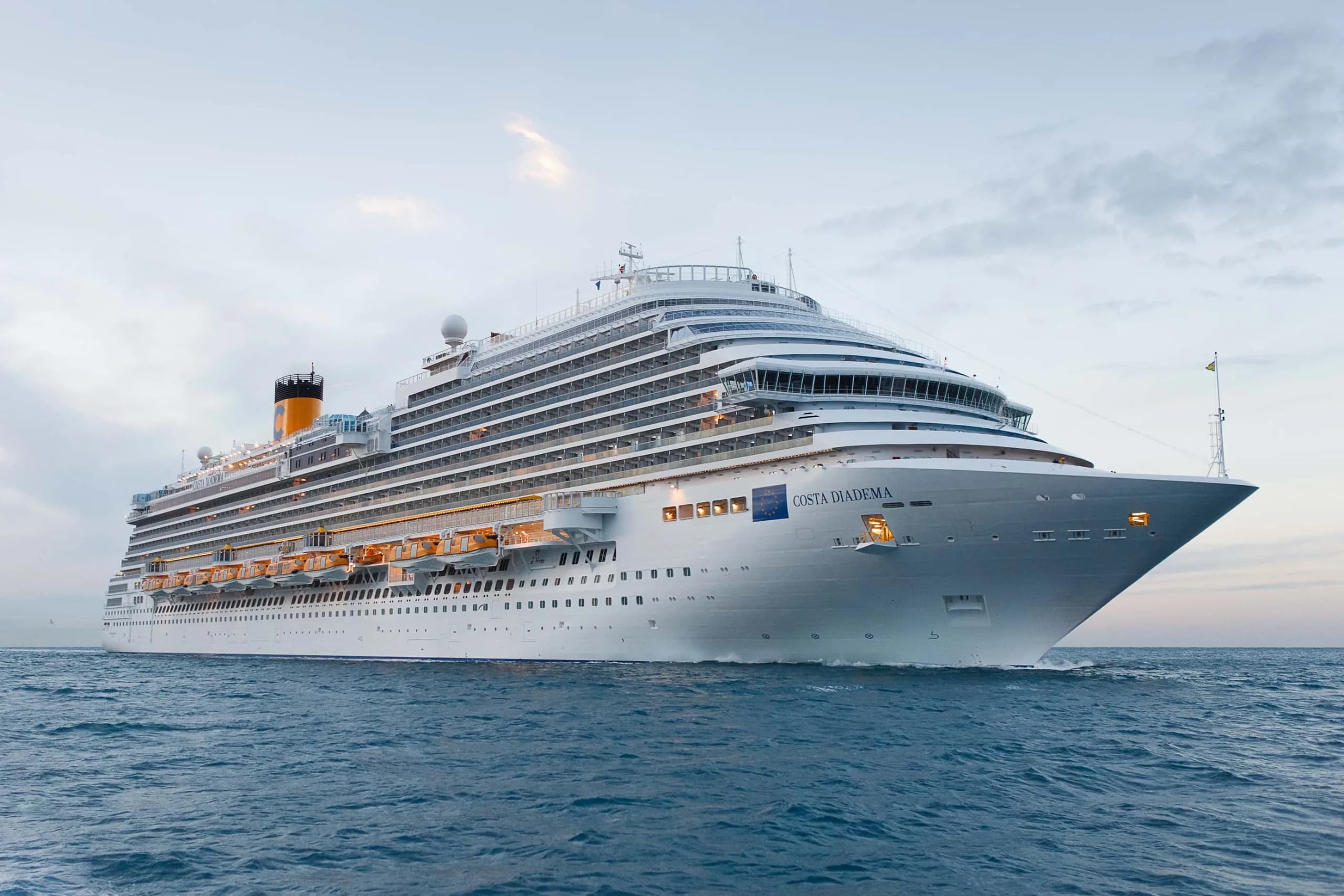COSTA Diadema