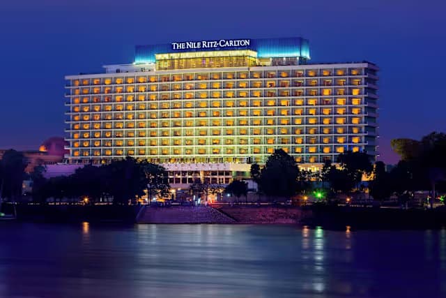 5★ The Nile Ritz-Carlton – Kairo